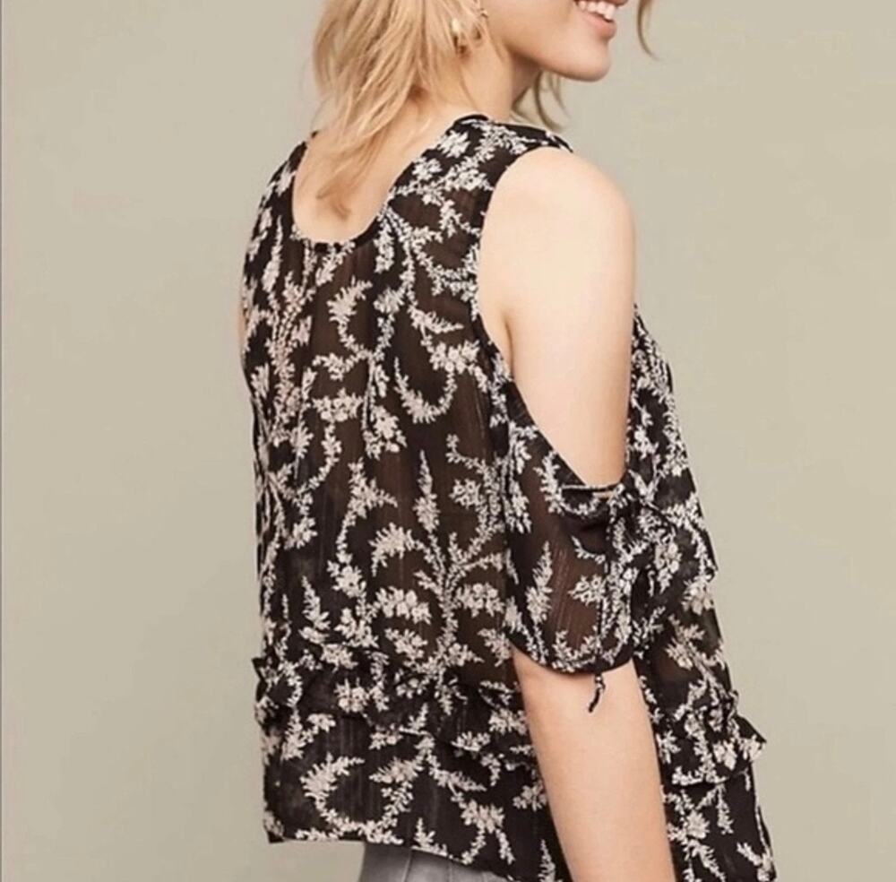 Anthropologie Maeve Cold Shoulder Tressa Blouse Size S